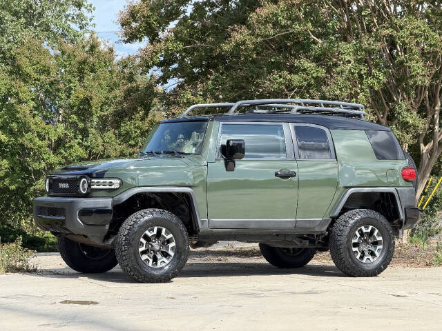 toyota fj cruiser 2008 JTEZU11F28K006737 image toyota fj cruiser 2008 JTEZU11F28K006737 image
